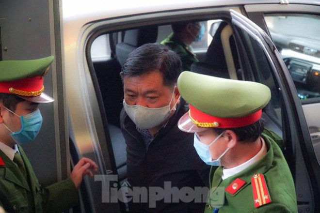 Bị cáo Trịnh Xuân Thanh đề nghị cho gia đình và báo chí dự tòa - 2