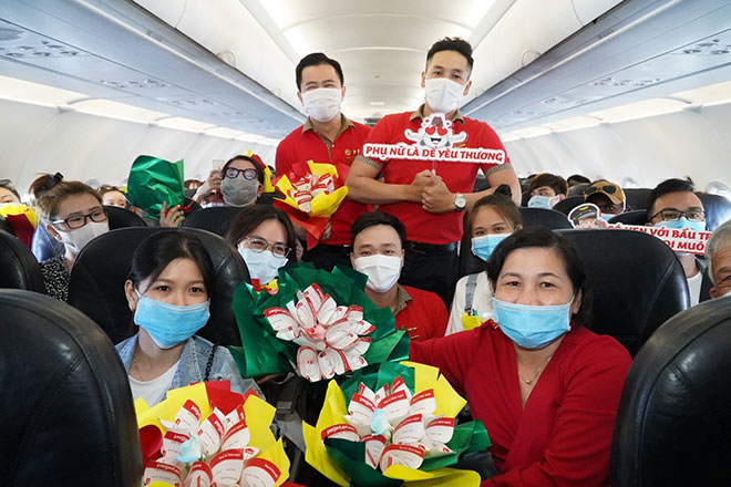 Có hẹn với bầu trời, cùng nàng đi muôn nơi trên tàu bay Vietjet - 3