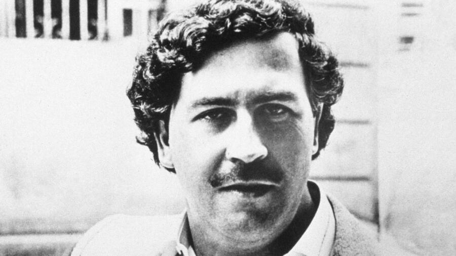 Cựu đặc nhiệm Anh kể chuyện suýt mất đầu khi đi giết trùm ma túy Escobar - 1