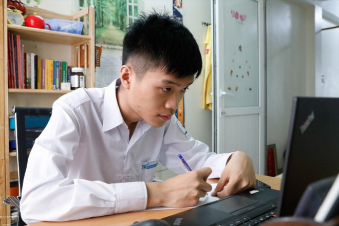 Choáng ngợp với “profile” đáng nể của 10 Gương mặt trẻ Việt Nam tiêu biểu năm 2020 - 1