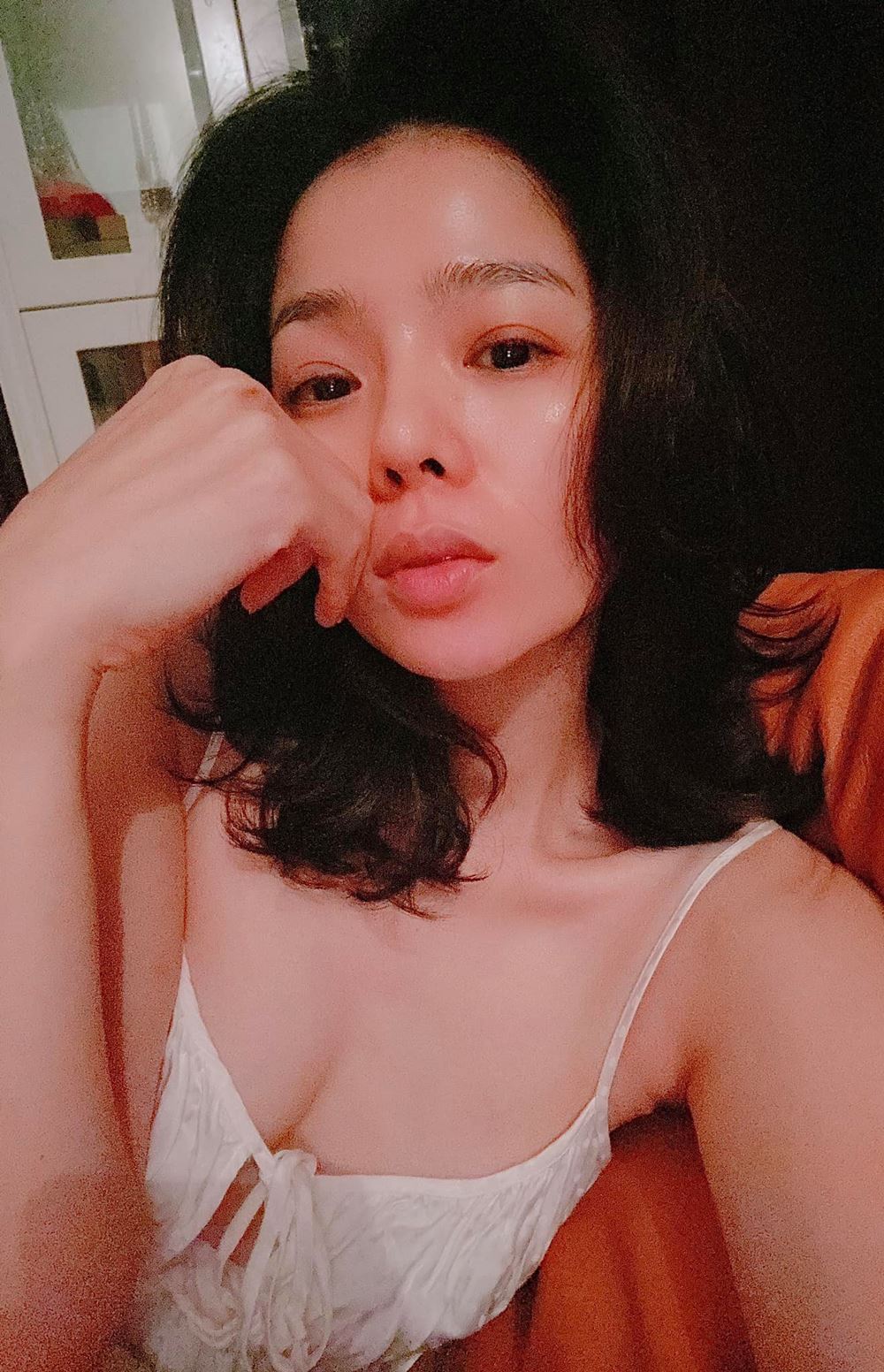 Lệ Quyên có body mướt mát tuổi 40, không "can thiệp thô bạo" để đẹp xứng đôi tình trẻ - 4