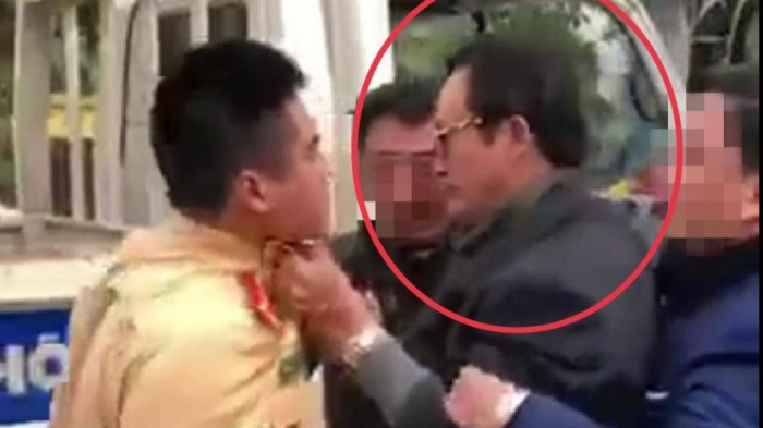 Thông tin mới vụ Chi cục trưởng túm áo CSGT Tuyên Quang - 1