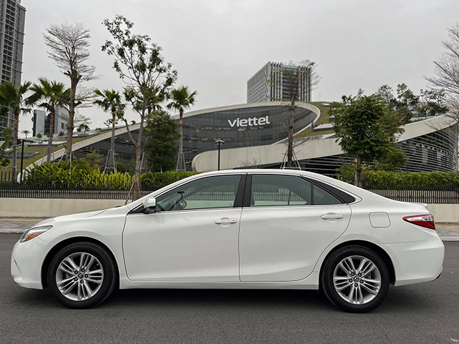 Toyota Camry XSE 2018 bản Mỹ về Việt Nam sẽ có giá dự kiến hơn 26 tỷ đồng