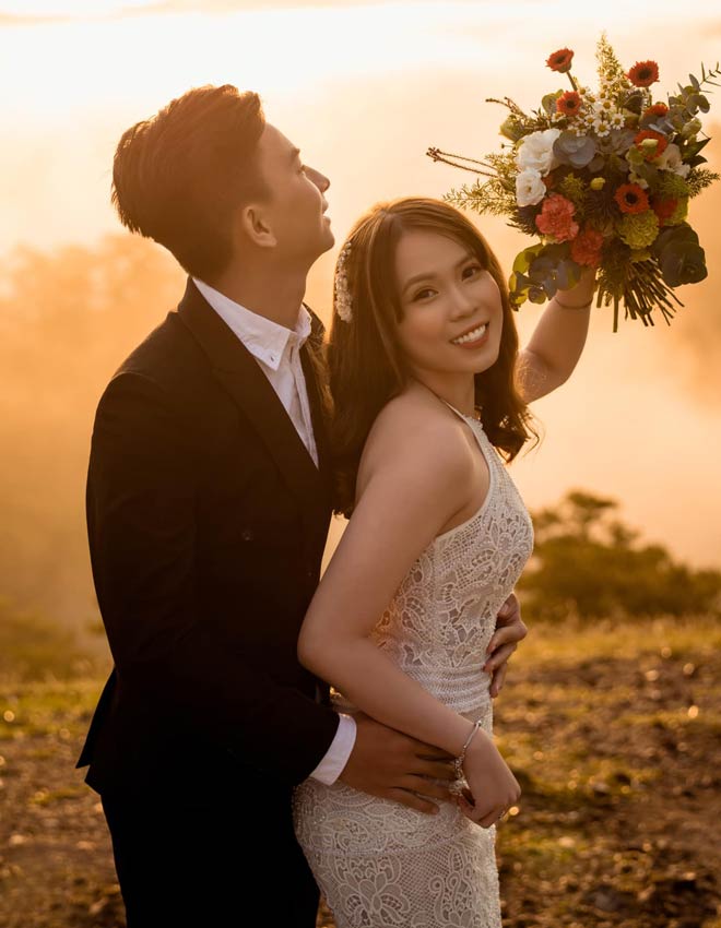 Cô dâu Cà Mau đeo 20 cây vàng, của hồi môn còn &#34;khủng&#34; hơn nhiều - 7