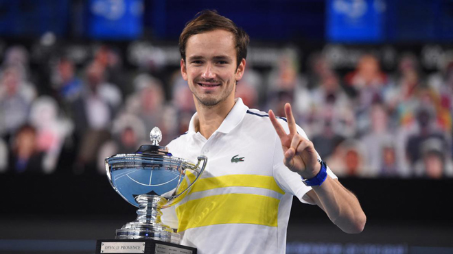 Medvedev celebrates the victory of usurping Nadal, the beauty of Bouchard who is disappointed - 1