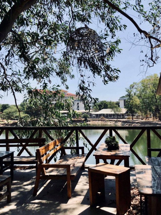 TP.HCM: Những tiệm cà phê vintage chất lừ dành cho hội mê thú cưng - 9