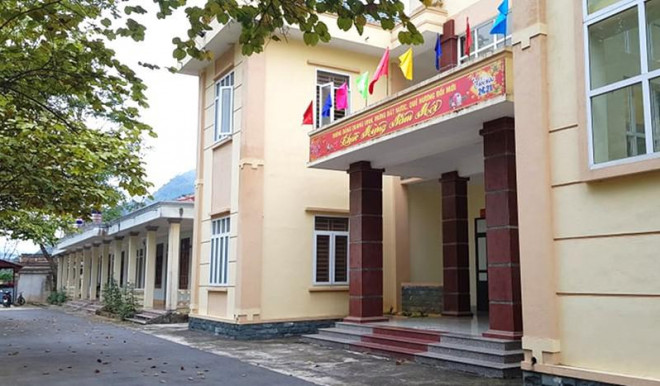 Chủ tịch Thanh Hóa nói về huyện nghèo xin xây trụ sở 30 tỉ - 4