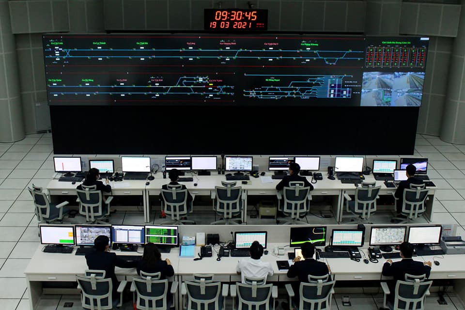 Khen đi đường sắt Cát Linh-Hà Đông tiện lợi, Phó Chủ tịch Hà Nội thông tin về tiến độ dự án - 4