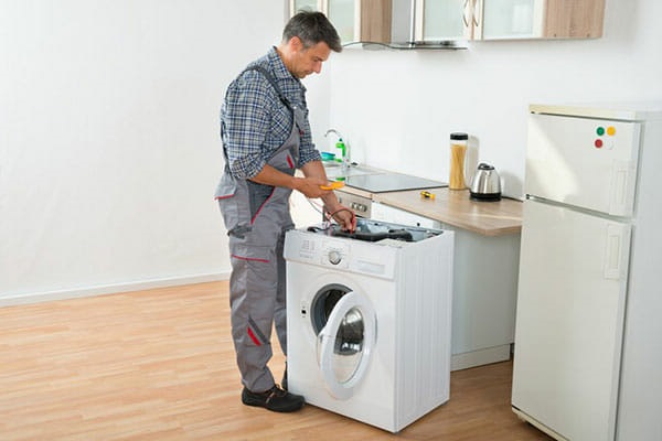 Máy giặt báo lỗi: Mã lỗi hay gặp và cách khắc phục tại nhà - 1