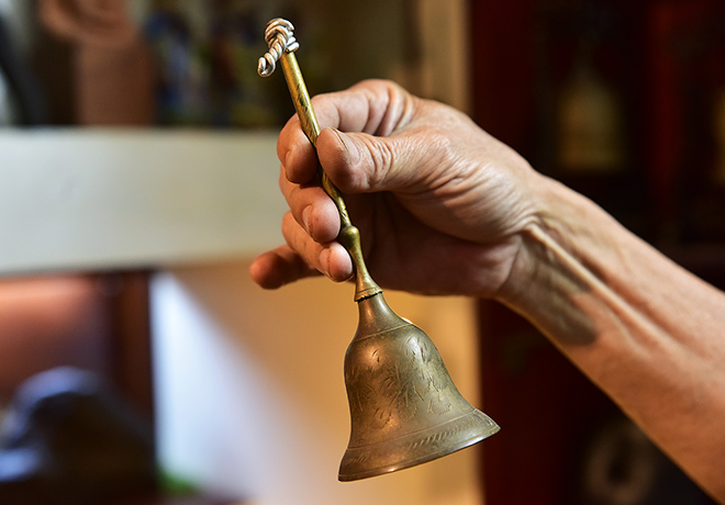 "Kho báu" treo lủng lẳng trong nhà của ông lão Sài thành - 15