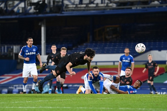 Video Everton - Man City: Siêu sao tỏa sáng, bùng nổ 6 phút 2 bàn - 1