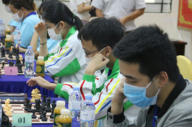 Nóng nhất thể thao tối 21/3: Vượt Trường Sơn, Tuấn Minh vô địch cờ chớp quốc gia 2021 - 1