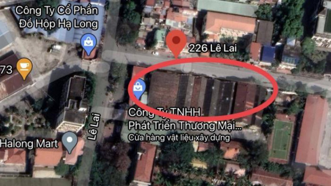 Giật mình dàn xe taxi "rác" vứt la liệt chật vỉa hè ở Hải Phòng - 2