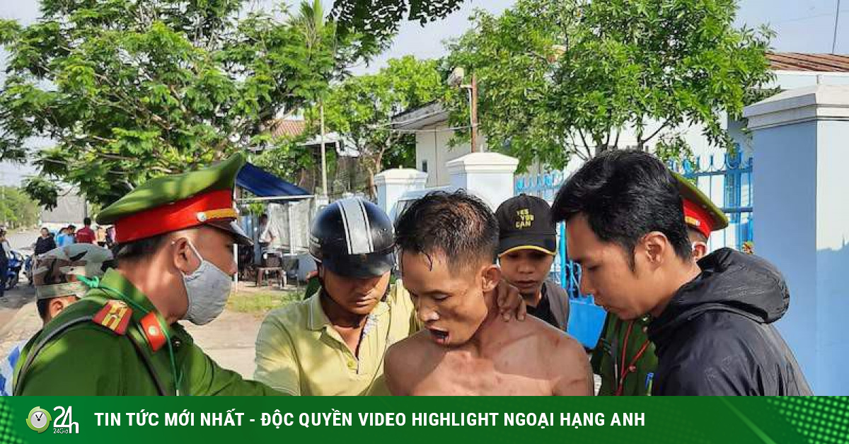 Ngáo đá, thanh niên dùng dao tự cắt tay mình