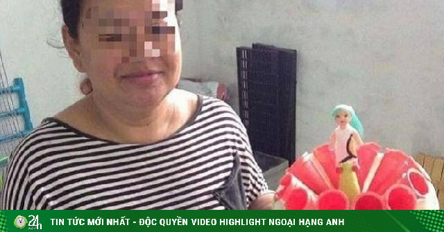 “Léng phéng” với chồng người, kẻ thứ 3 bị đánh ghen túi bụi, phản ứng của gã đàn ông mới gây chú ý