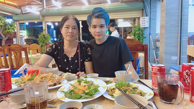 Vũ Quốc Hải – Từ chàng trai hát kẹo kéo đến niềm đam mê youtube - 3