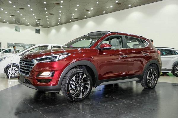 Ảnh thực tế Hyundai Tucson 2021 tại đại lý đợi về Việt Nam đấu Honda CRV