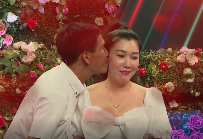 Anh chàng đi đêm thường xuyên tìm vợ chỉ nấu cơm và rửa bát - 14