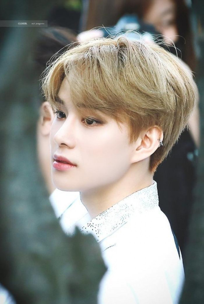 Netizen Hàn bình chọn 3 nam idol sở hữu visual lúc ngây thơ mộng mơ, lúc nam tính quyến rũ - 6