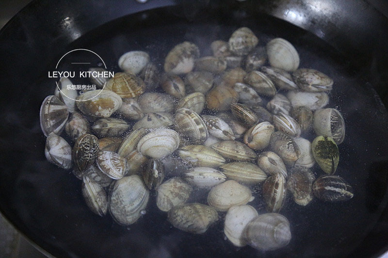 Ngao đừng chỉ luộc đơn thuần, thêm ngay thứ này để món ăn được hấp dẫn hơn - 7