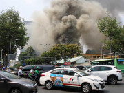 Cháy lớn tại trung tâm TP.HCM, sơ tán toàn bộ học sinh trường Ernst Thalmann