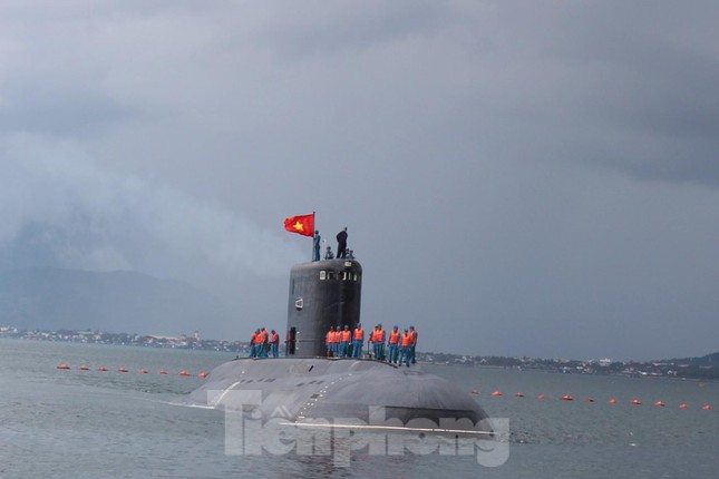 Tàu ngầm 182 - Hà Nội và hành trình 8 năm bảo vệ chủ quyền biển đảo - 3