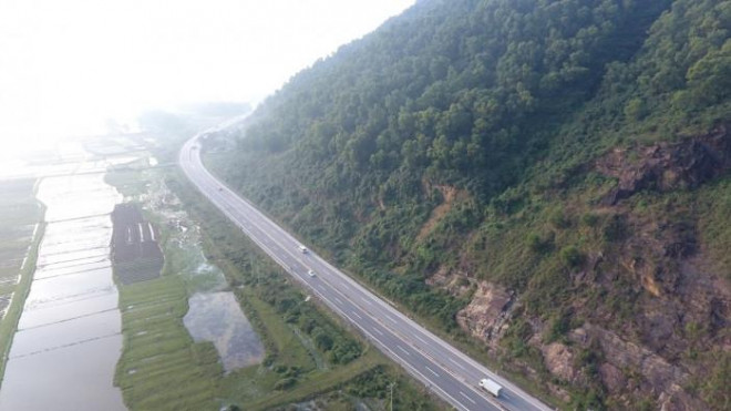 Kỳ tích gần 2 năm mở rộng gần 1.500km Quốc lộ 1 - 2