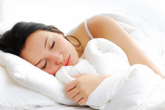 Chuyên gia mách bạn mẹo đơn giản giữ dáng trong những ngày nghỉ lễ - 3