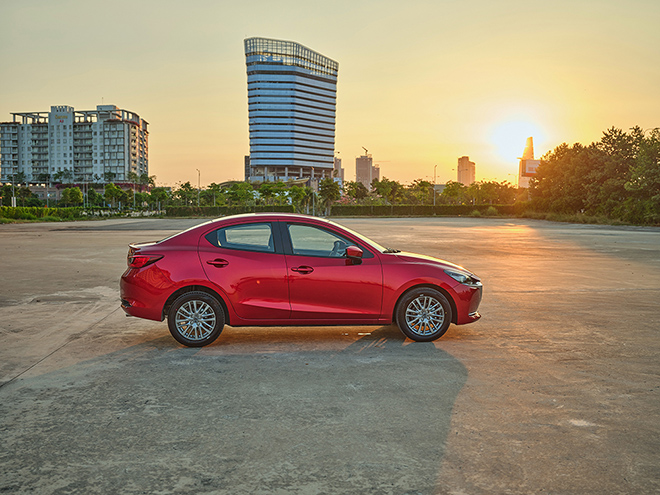 Giá xe Mazda2 lăn bánh tháng 1/2022, ưu đãi 50% LPTB - 8