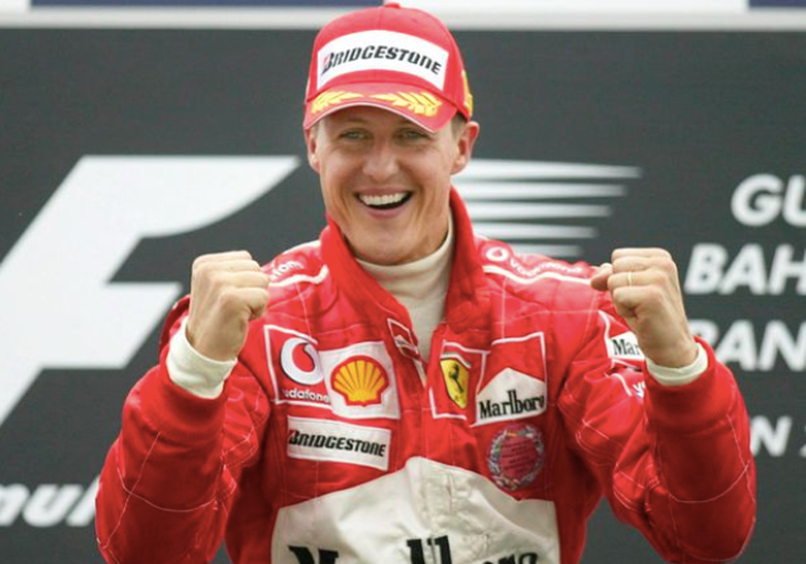 Ngỡ ngàng Schumacher &#34;sống thực vật&#34; 8 năm vẫn top SAO giàu nhất 2022 - 1