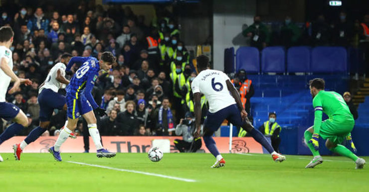 Tottenham thua đau Chelsea: HLV Conte vẫn mơ kỳ tích ngược dòng sau 27 năm - 1