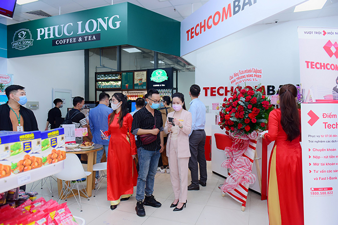 HSBC Research dự phóng giá mục tiêu MSN ở mức 200.000 đồng - 3