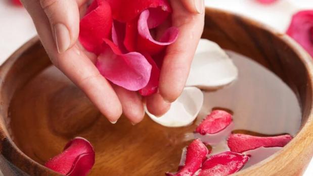 5 cách để hoa hồng trở thành 'tri kỷ' của làn da - 2