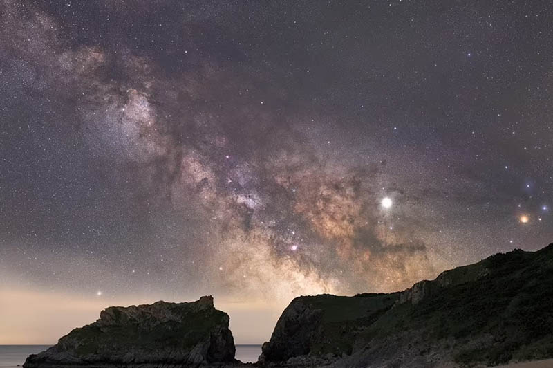 “Đã mắt” với những địa điểm ngắm mưa sao băng và cực quang đẹp nhất thế giới - 3