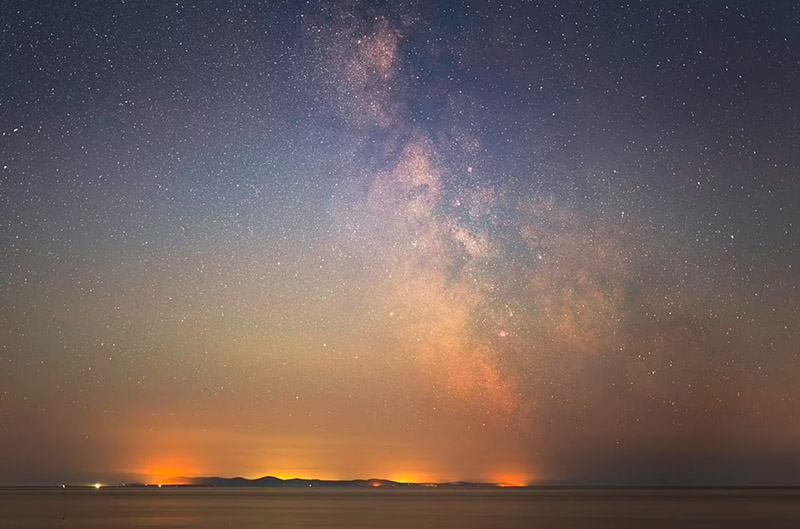 “Đã mắt” với những địa điểm ngắm mưa sao băng và cực quang đẹp nhất thế giới - 10