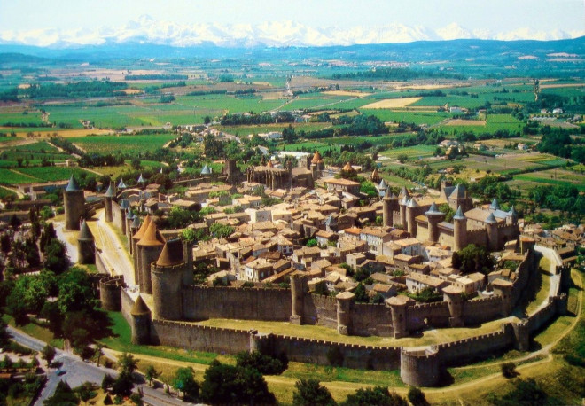 10 sự thật đáng kinh ngạc về thành phố vốn là một tòa thành bất khả xâm phạm thời trung cổ - 4