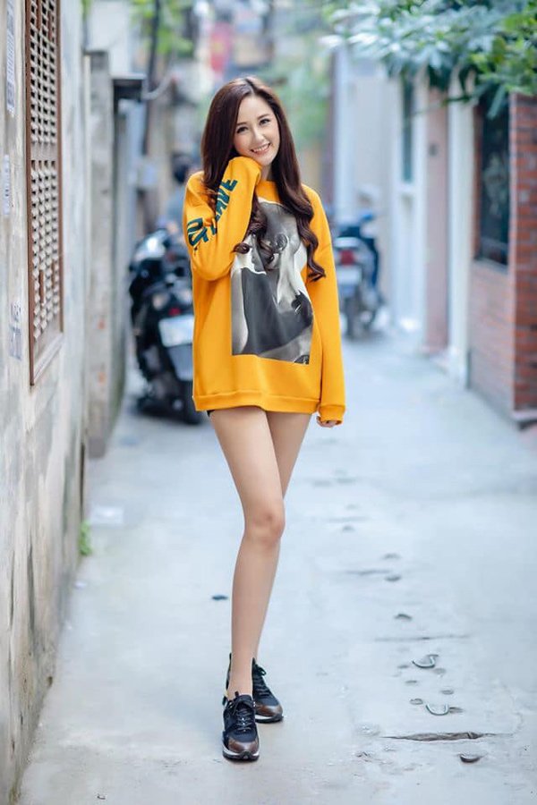 Mai Phương Thúy diện váy gợn sóng "chân dài nhất làng hoa hậu"  - thứ 8