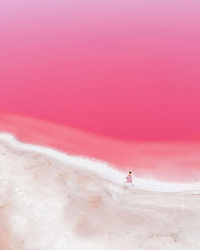 Loạt tác phẩm nhiếp ảnh tuyệt đẹp về hồ nước màu hồng kỳ diệu ở Tây Úc - 1