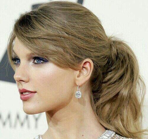 Taylor Swift trở thành biểu tượng sắc đẹp toàn cầu nhờ 10 tips này - 2