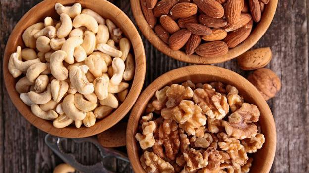 8 loại thực phẩm giúp giảm cholesterol - 2