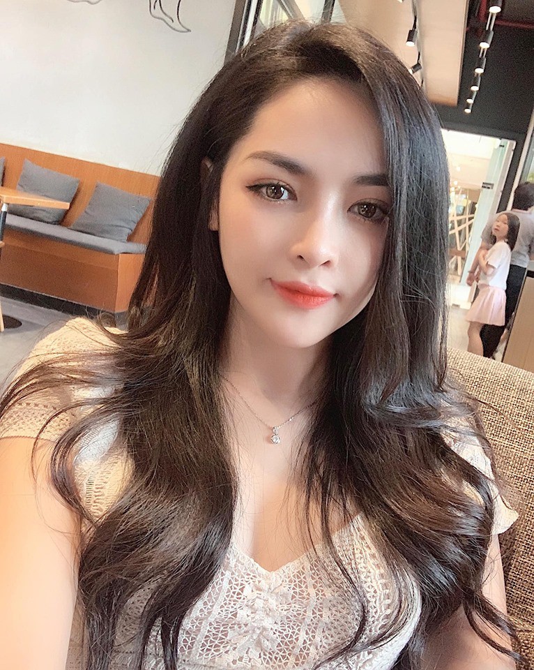 “Siêu phẩm thẩm mỹ Việt”: Đẹp như thần tiên tỷ tỷ nhưng ngại mở lòng - 6