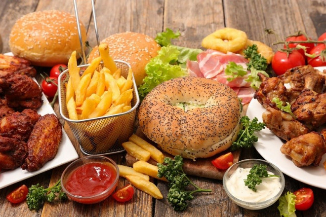 8 lý do khiến bạn luôn cảm thấy đói, trong đó có dấu hiệu bệnh lý tiềm ẩn - 1