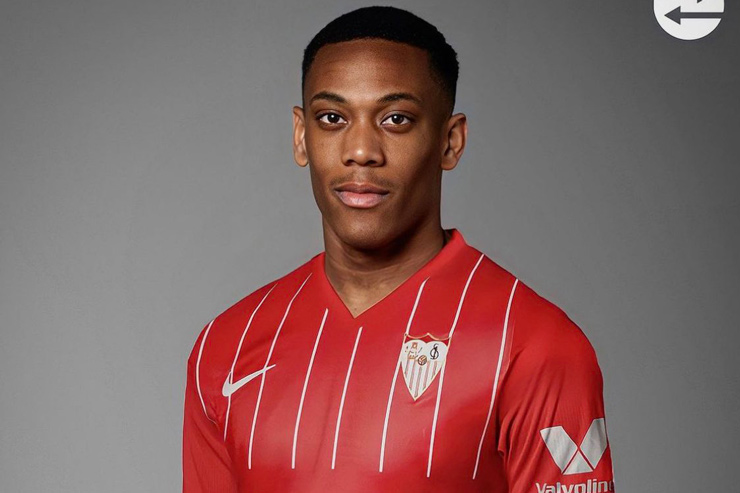 Nóng chuyển nhượng MU: Martial đồng ý giảm lương, sắp chính thức đến Sevilla - 1