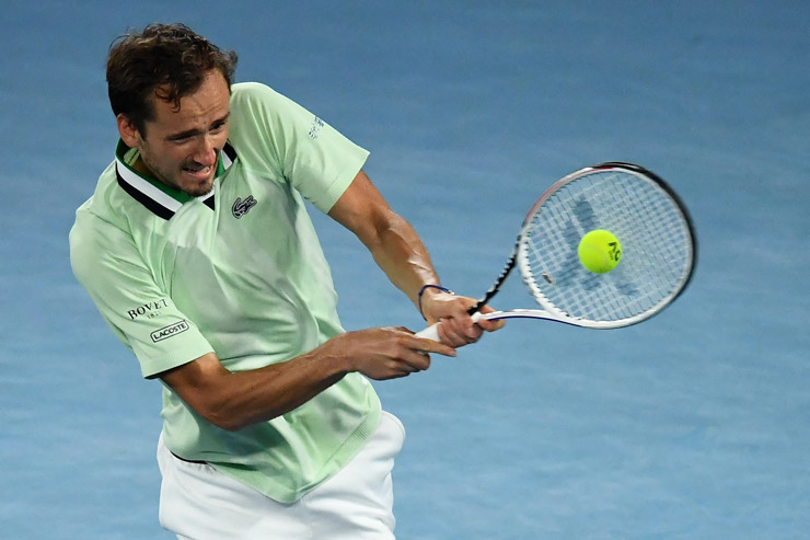 Video tennis Aliassime - Medvedev: 5 set cân não, ngược dòng khó tin (Tứ kết Australian Open) - 1