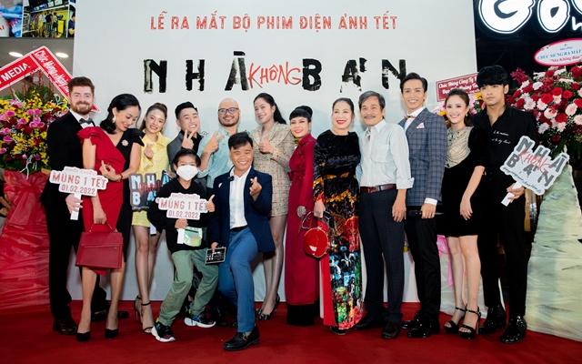 Sao Việt nô nức khoe sắc trên thảm đỏ ra mắt phim kinh dị Việt Nam duy nhất ra mắt dịp Tết 2022 - 1