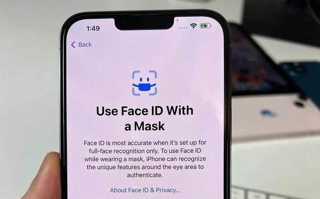 15.3 face id