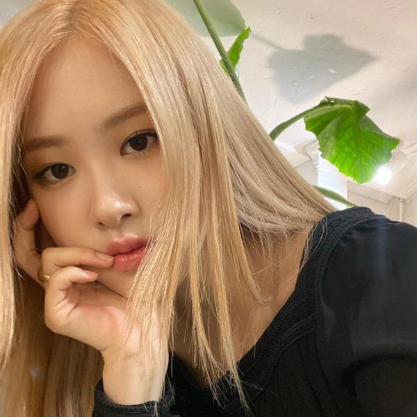 Rosé (BlackPink) tiết lộ 6 tips sở hữu làn da trắng sứ - 1