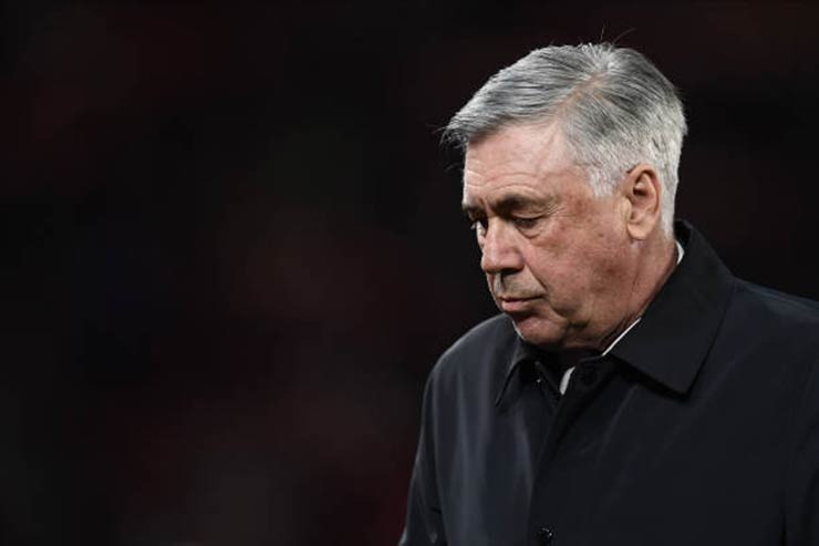 Nội bộ Real có biến: Bale cười nhạo Hazard, HLV Ancelotti bị học trò chất vấn - 1