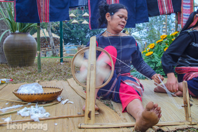 Đặc sắc nghi thức 'cúng vợt sợi bông' của đồng bào Ba Na - 11