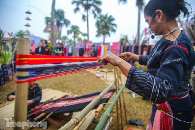 Đặc sắc nghi thức 'cúng vợt sợi bông' của đồng bào Ba Na - 13
